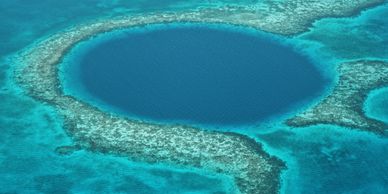  This is a world-famous geological wonder  know for diving and snorkeling 