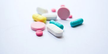 Our expert team of pharmacy staff will service all your prescription needs with a personal touch

Pr