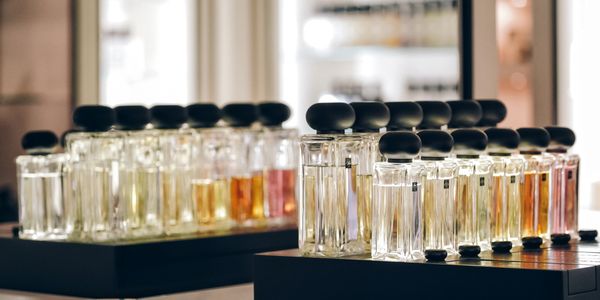 Perfume gifts for perfume lovers