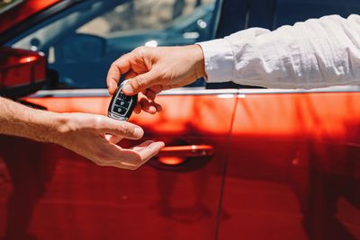 Entrega de vehículo rent car en Santiago República Dominicana