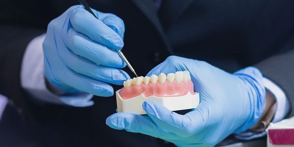 Will van Leeuwen Dental Prosthetist Dapto  Free Consultations