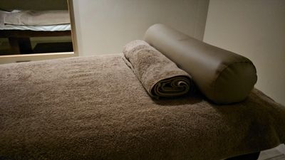 Tuina Medical Massage: Table prepared for Safe Effective Professional Massage