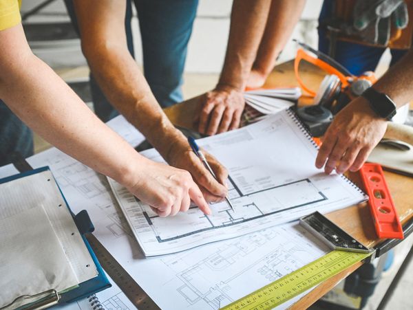 Le travail bien fait dès le départ, un projet à la fois.