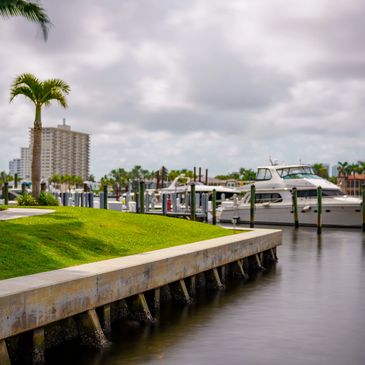 iON MARINE is equipped to handle commercial and residential dock and seawall projects