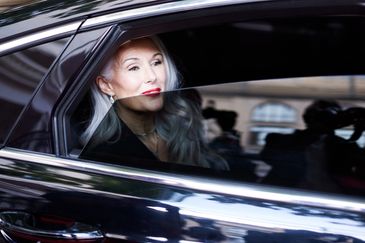 Luxury black car service for corporate events, dinners, and private occasions