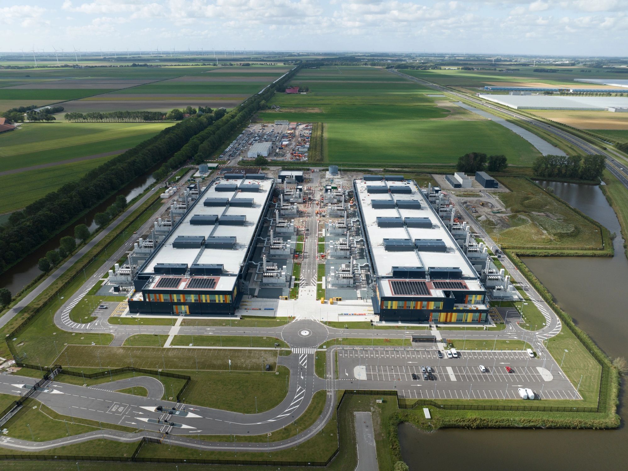 Confidential Datacenter 250MW
