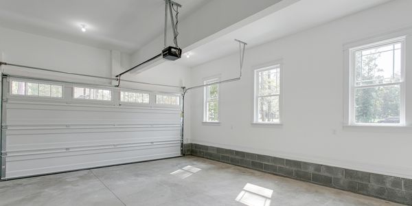 Clean Garage Free From Clutter