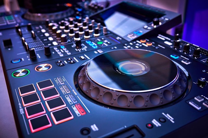 Side view of digital audio DJ console.