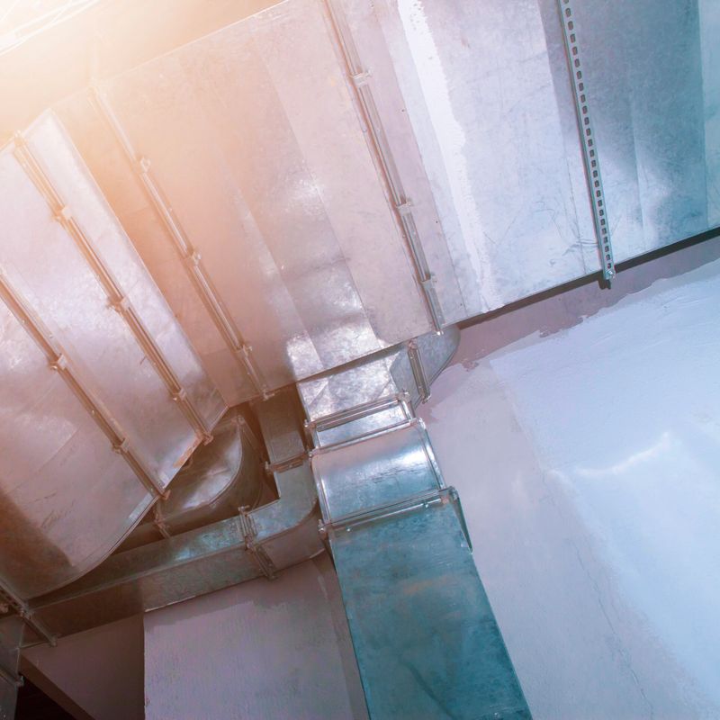 ventilation system installed on site in semi-finished products and restaurants unable to cope with grease and smoke removal