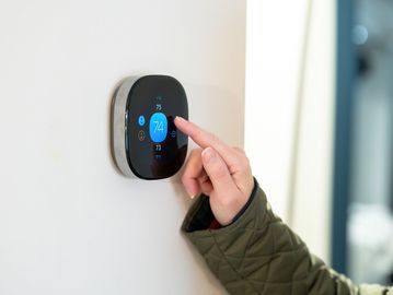 HVAC thermostat