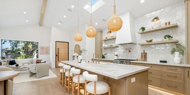 Whether you’re looking to redecorate, install a new bathroom, or update your existing kitchen, our t