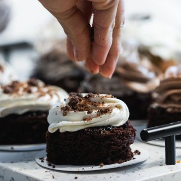 Custom Deserts and Treats 