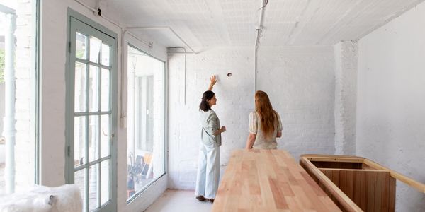 Furnished mid-term rental unit after light renovation in Vancouver