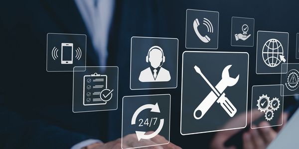  CRM dashboard showing organised leads, sales