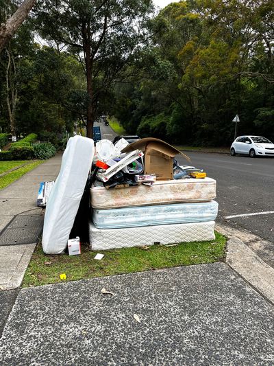 Junk removal Coweta county.  24/7 junk removal service. Mattress removal Fayette County.