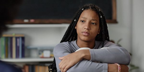 Family Tree Therapy in Graham counsels adolescents