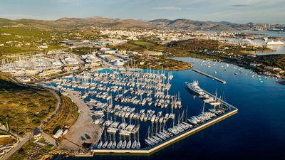 Island Moorings neighborhood info
