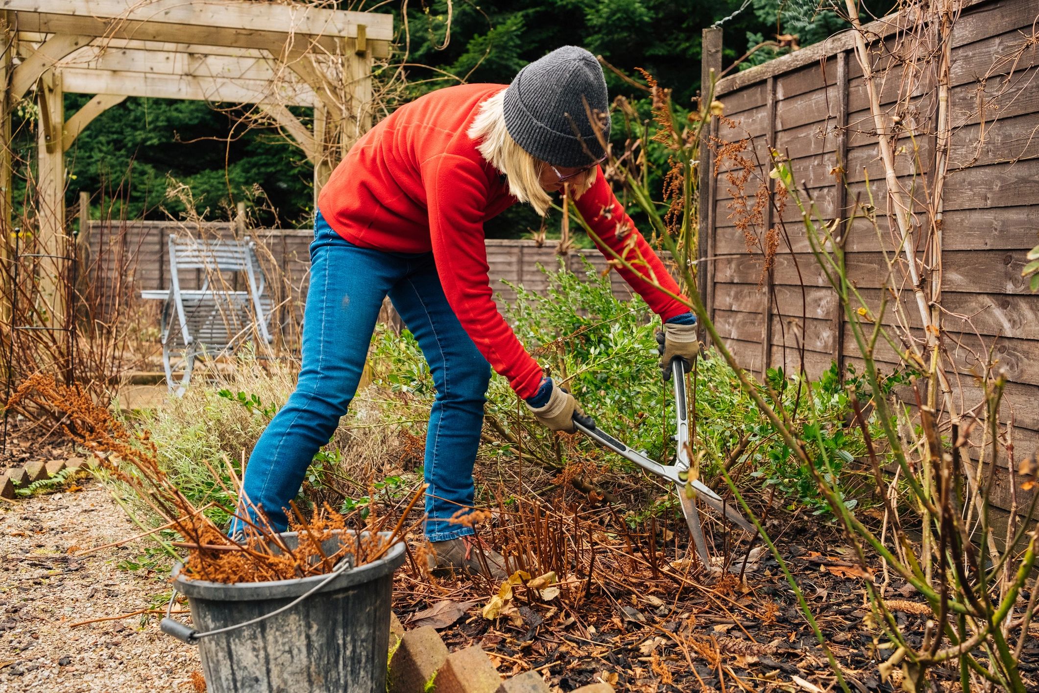 Spring Flower Bed Prep: Clean, Refresh, and Grow