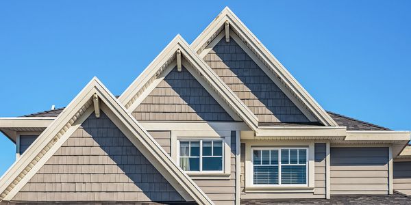 PICTURE OF CEDAR SHAKE SHINGLE HOME NEWLY PAINTED