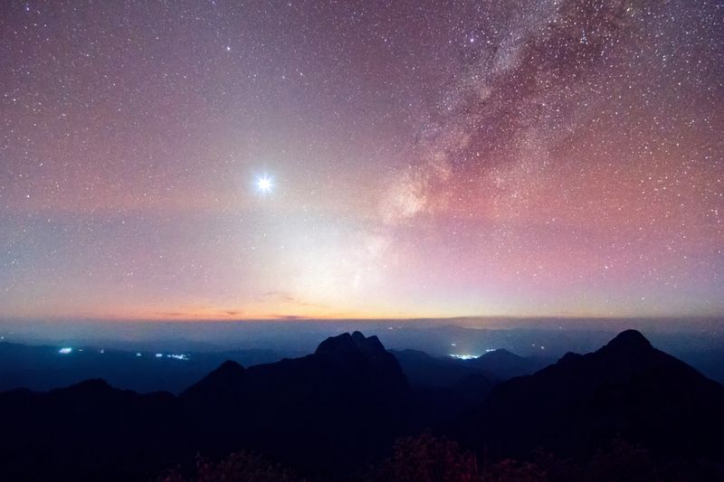 The zodiac light and the Milky Way appeared in the sky at Doi Luang Chiang Dao Viewpoint.