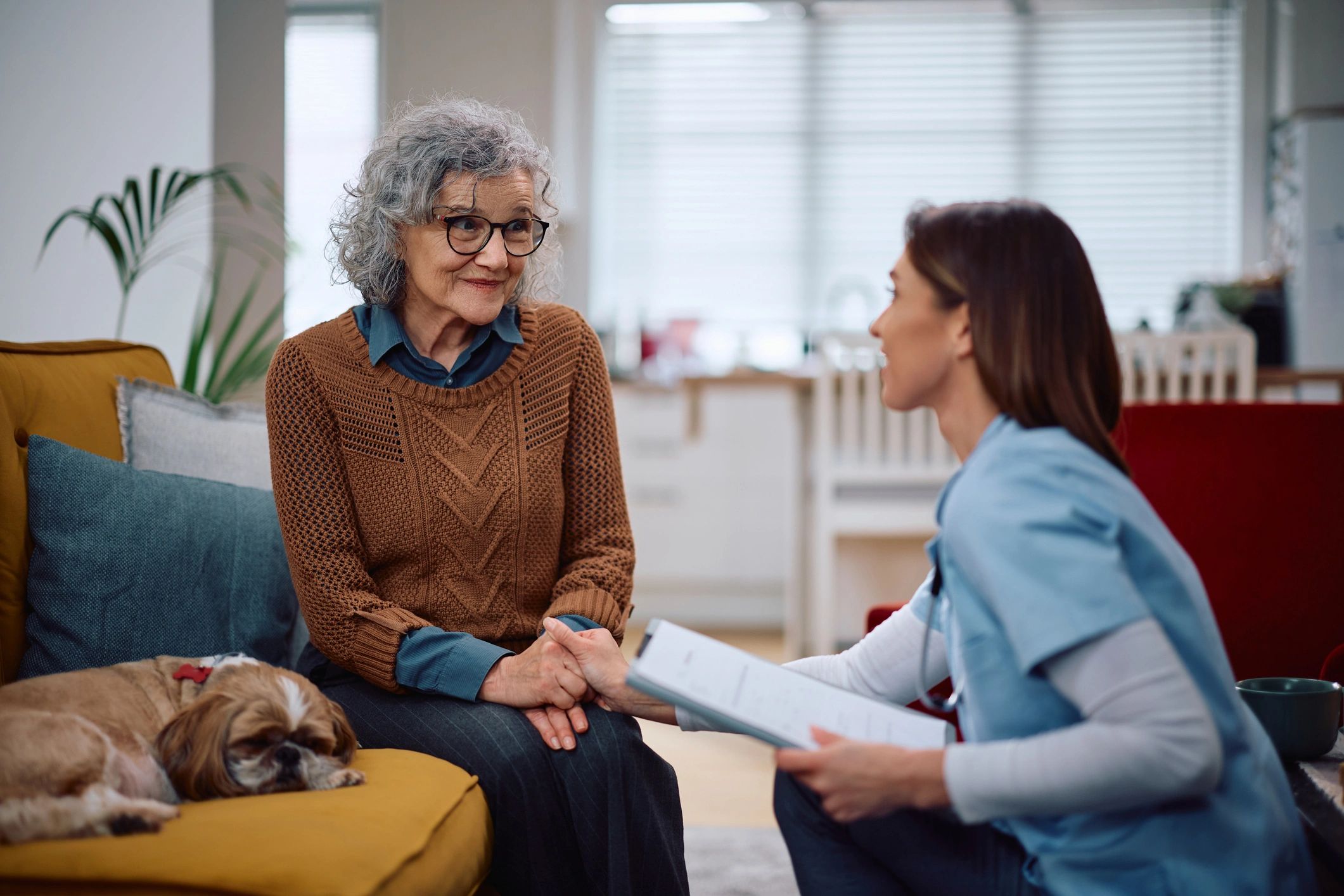 Home care services in-home with elderly lady within the Miami Valley, Ohio.