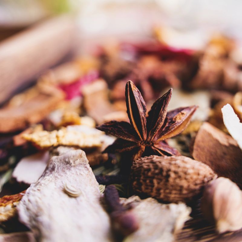 Spices in wooden box macrophotography