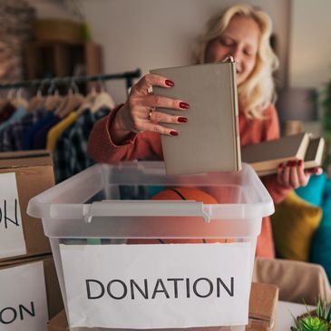 happy to donate, happy to organise, clean , give away, keep in boxes, neaten the house, residential e