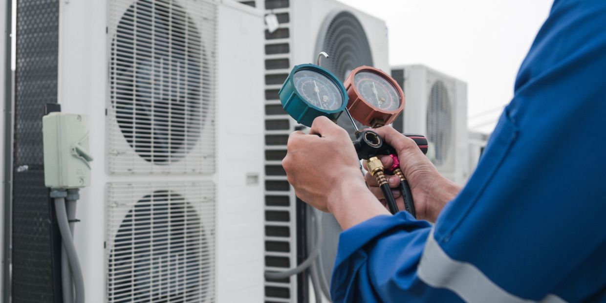 AC Tune-Up services from 1776 HVAC loacted in Kingston, NH.