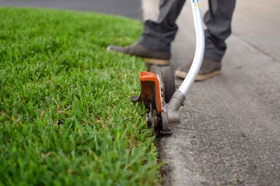 Close-up of vertical edging along concrete driveway in Knoxville