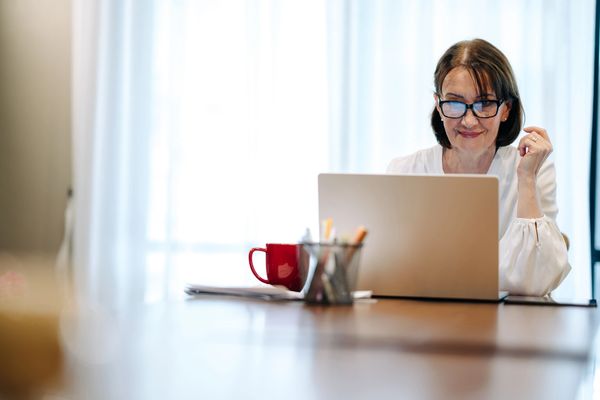 Online life coaching at Rise and Renew Wellness.