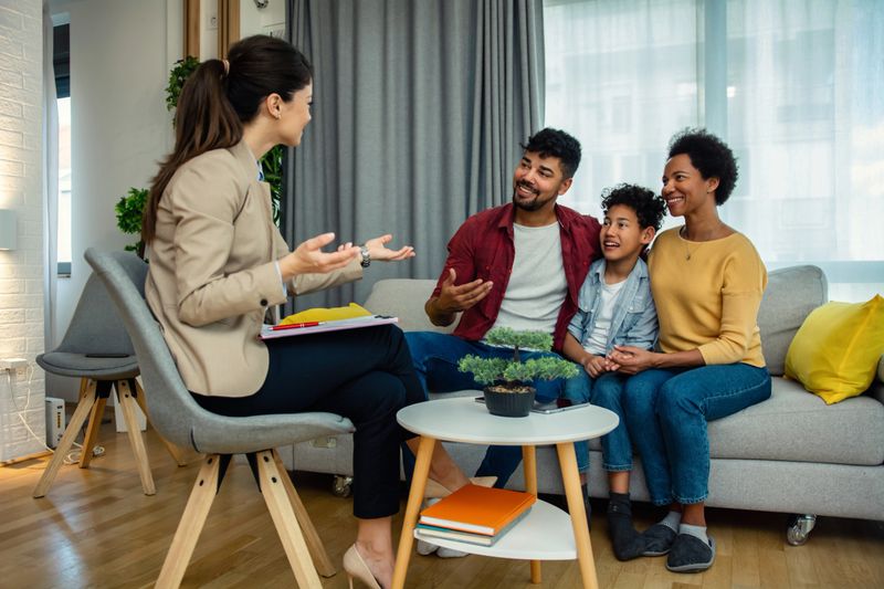 Family with the marriage counselor