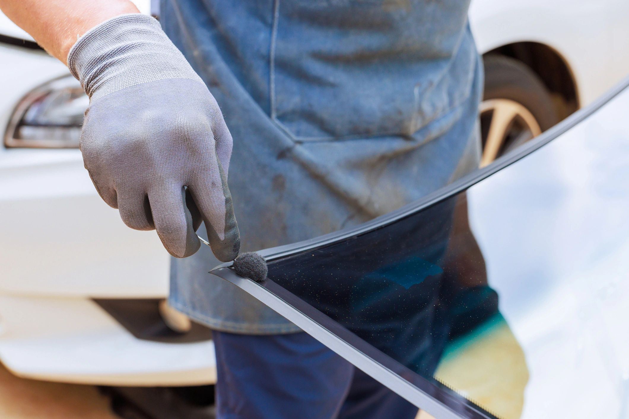 Vent glass replacement service