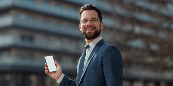 Creative analytics in hand
