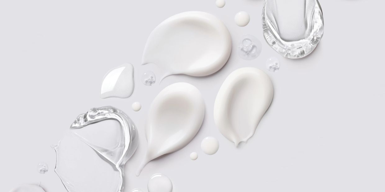 Image of different types of skin care serums and moisturizers 