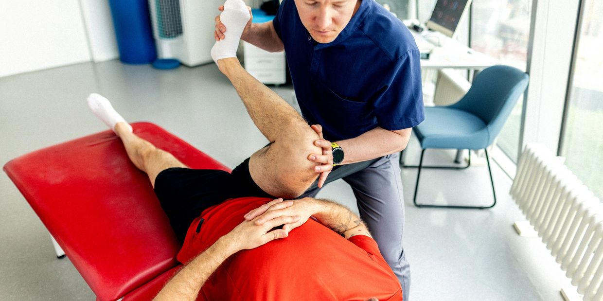 senior physiotherapy at home
