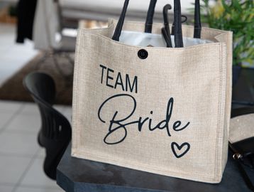 Personalised weddings and events gifts.