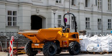 Forward tipping dumper dumper FTD