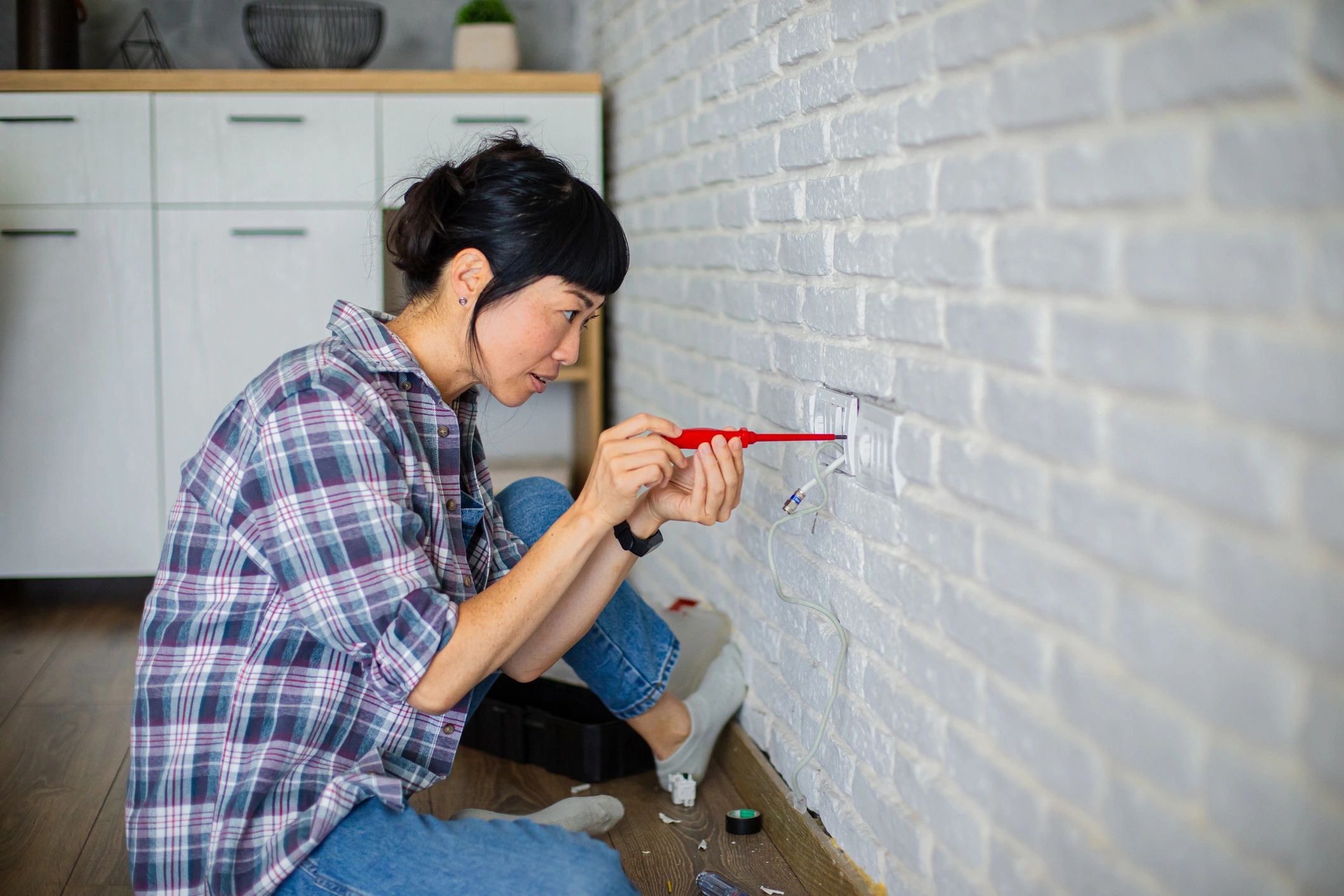 7 DIY Smart Home Projects on a Budget