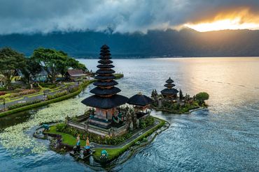 Bali Escape – Starting from ₹19,999 per person
Discover tropical paradise in Bali