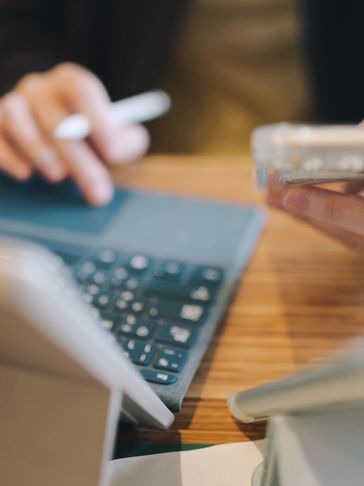 A person working in his laptop