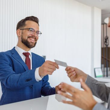 1000 Full color double sided business cards in 14 pt cardstock paper