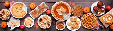 Slice of fall-inspired cheesecake.