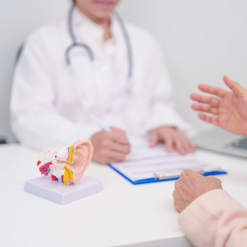 Primary care doctor with patient in Middletown New Jersey