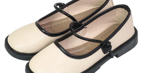  Perfect for formal events and parties.

