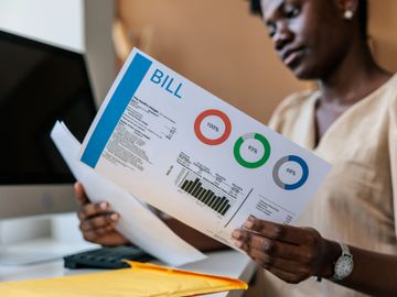 Invoice document and analysis