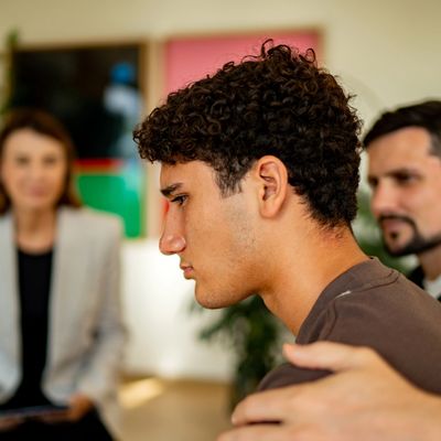 A question mark and a light bulb for inspiring support 