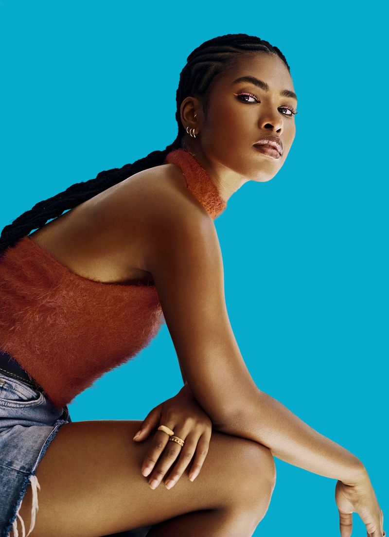 Elena Zhou