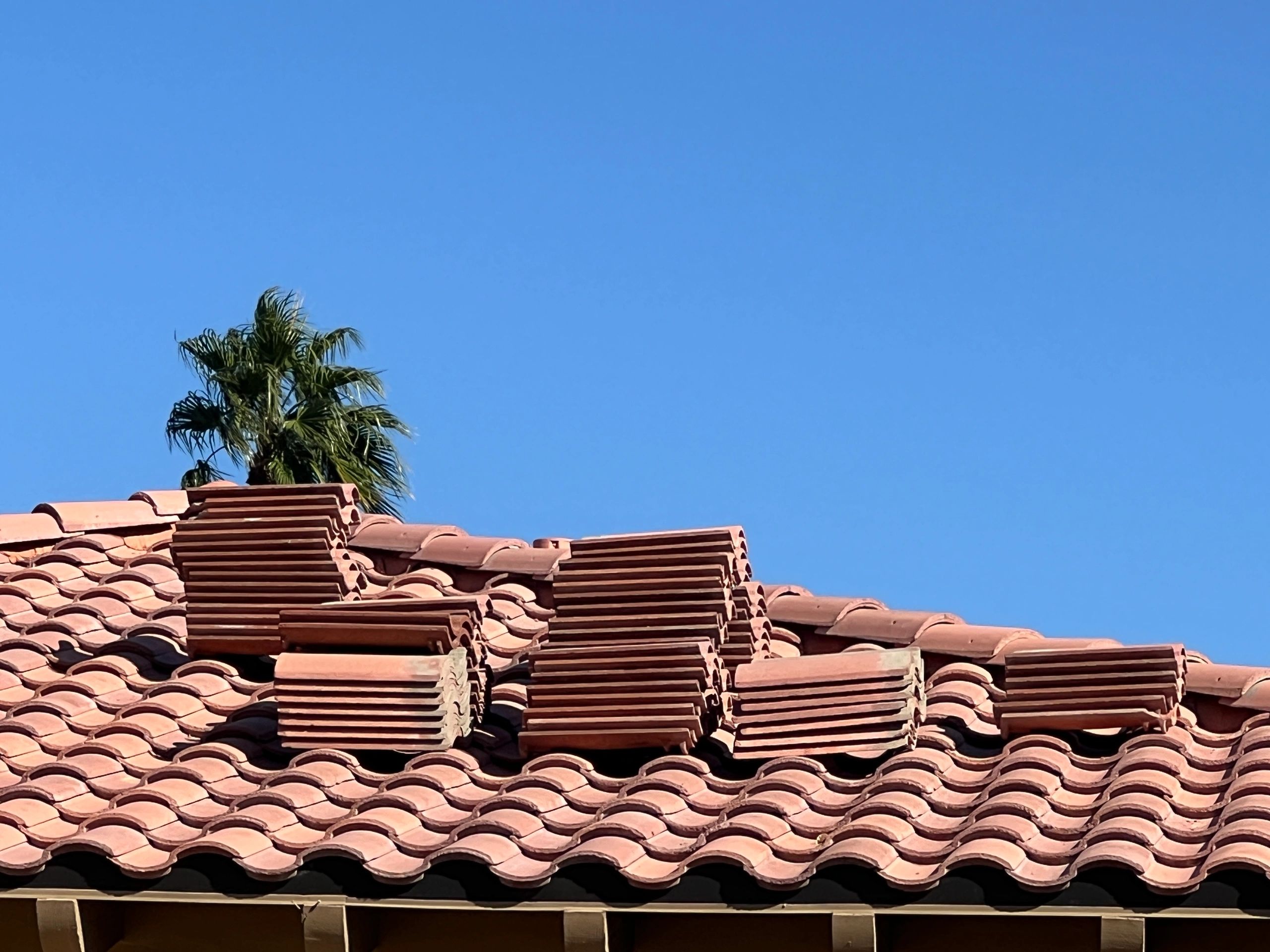 An active roofing project