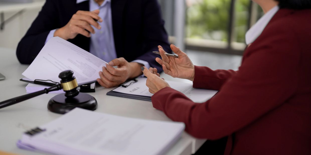 Concept de propriété intellectuelle, droits d’auteur, marques et protection des contenus du CCRCC.