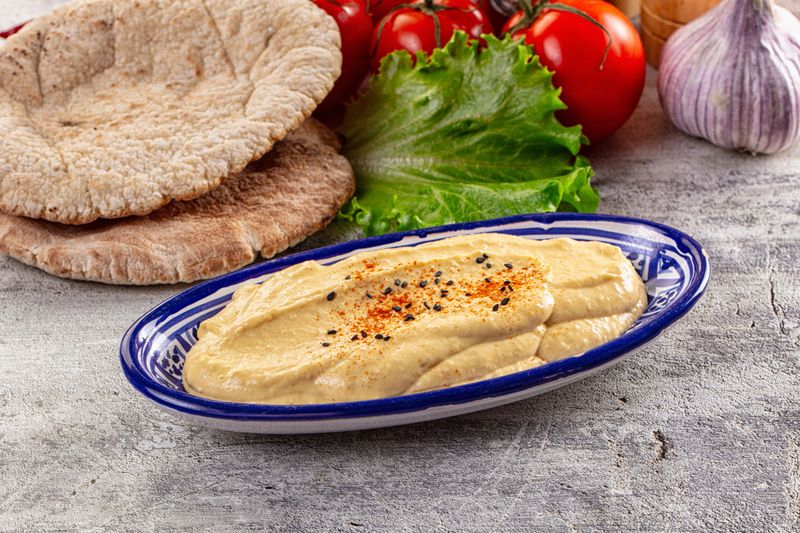 Arabic chickpea hummus with pita bread